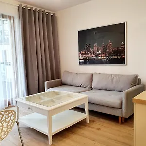 https://zajezdnia-apart.gdanskhotel.org